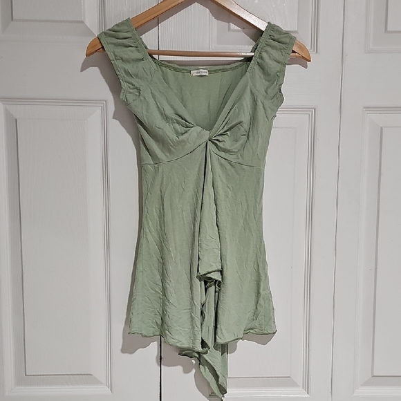 Maurices Tops - 🌿 Maurices Sage Green Twist Front Top – Size Small 🌿